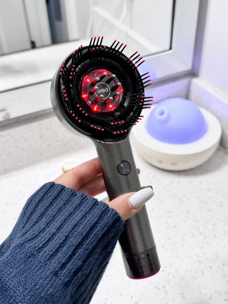 Scalp Massage Brush with Oil Applicator